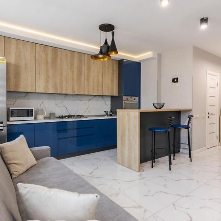 Inshiapartments On Hazova Str Lviv Bagian luar foto